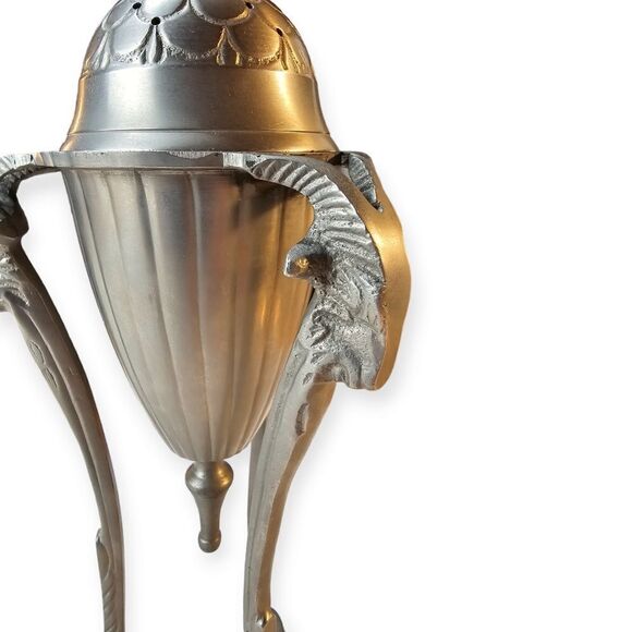 Vintage 1940’s Brass Neoclassical Mantle Piece 3-Goat Head Hoof Incense Burner - Picture 2 of 11